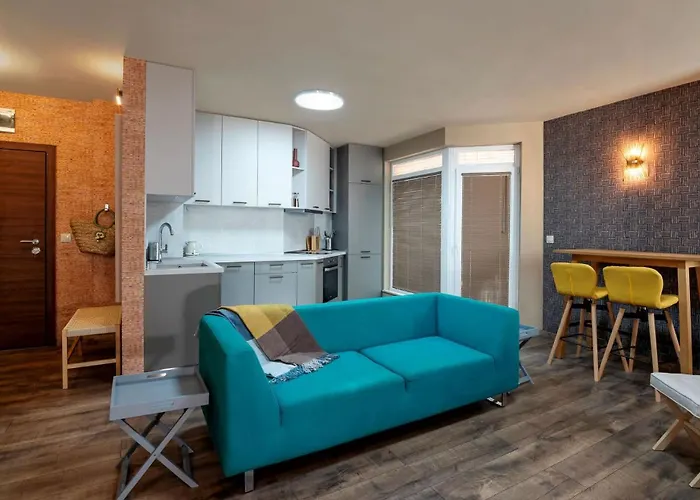 Artnest - 1-bedroom Cozy By Flat Mаnager Апартаменты